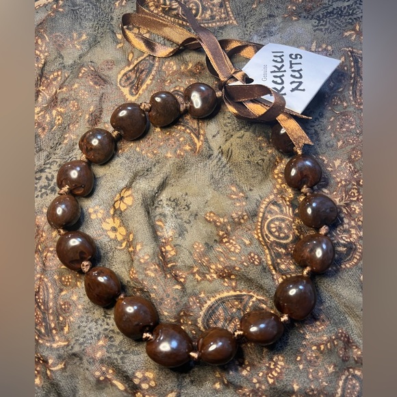 Kukui nut Beads 🌰 - Picture 3 of 6